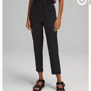 Lululemon Black High-Waist Stretch Women's Pants